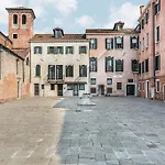 Ca' Del Monastero 3 Collection For 4 Guests With Lift Venetië