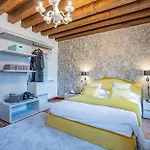 Ca' Del Monastero 3 Collection For 4 Guests With Lift * Benátky