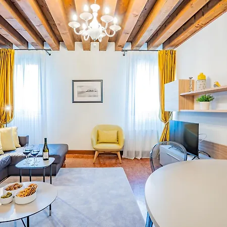 Ca' Del Monastero 3 Collection For 4 Guests With Lift