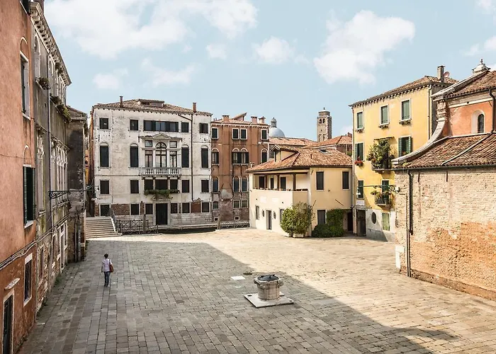 Ca' Del Monastero 3 Collection For 4 Guests With Lift