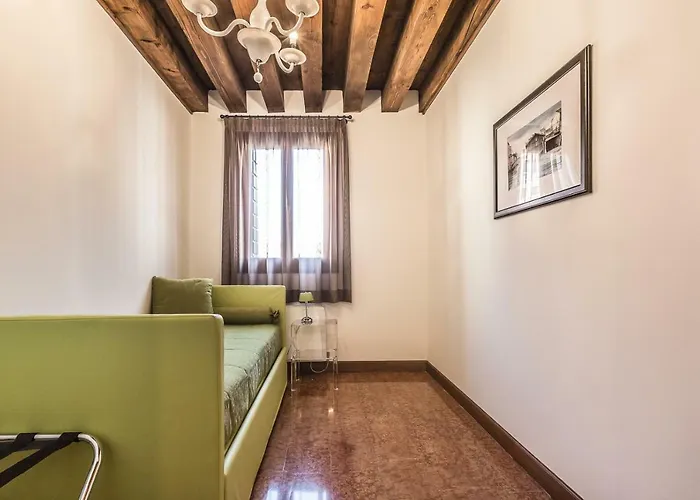Ca' Del Monastero 3 Collection For 4 Guests With Lift